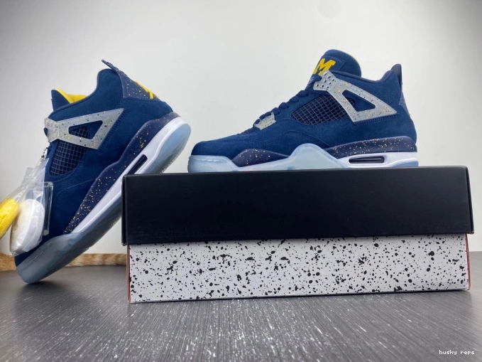 Rep Husky 4 Michigan Jordan (PE) Retro Air AJ4-1036660 0707